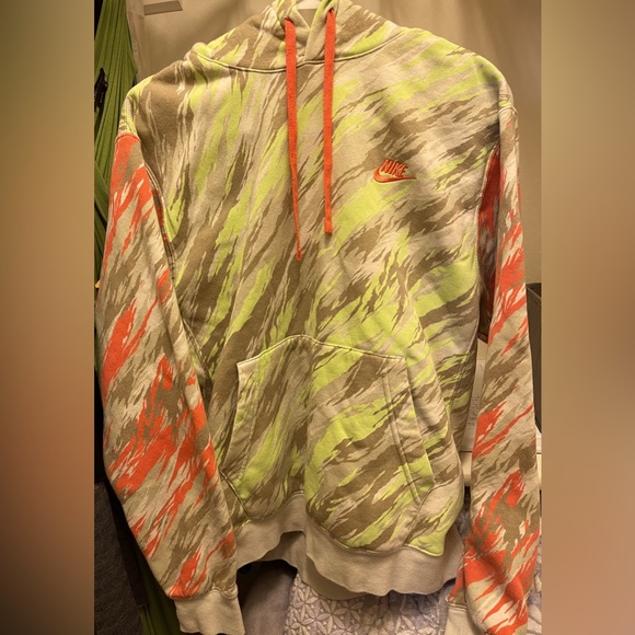 Nike Other - Nike Neon Camo Hoodie Sweatshirt Embroidered Fleece Line Size M